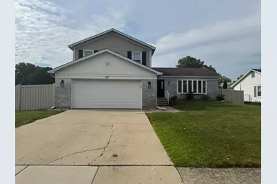 117 Mill Pond Drive, Glendale Heights, IL 60139 - Photo 1