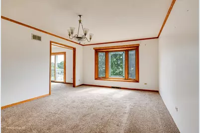 1605 S Main Street, Lombard, IL 60148 - Photo 3