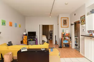 1927 W Schiller St, Chicago, IL 60622 - Photo 11