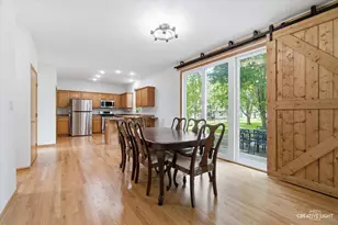 2605 Overlook Ct, Yorkville, IL 60560 - Photo 11