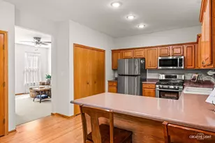 2605 Overlook Ct, Yorkville, IL 60560 - Photo 7