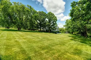 2648 Norwood Dr, Lanark, IL 61046 - Photo 9