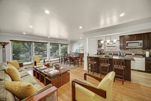 9110 Forestview Rd, Evanston, IL 60203 - Photo 5