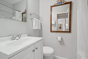 1585 Ridge Ave, Evanston, IL 60201 - Photo 15