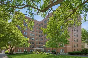 1585 Ridge Ave, Evanston, IL 60201 - Photo 1