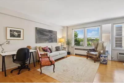 1585 Ridge Avenue #309, Evanston, IL 60201 - Photo 5