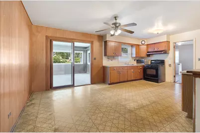 12 E Elaine Circle, Prospect Heights, IL 60070 - Photo 3