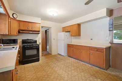 12 E Elaine Circle, Prospect Heights, IL 60070 - Photo 13