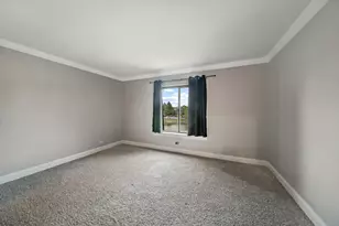 621 Tralee Ct, Schaumburg, IL 60193 - Photo 11