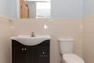 3710 N Clark St, Chicago, IL 60613 - Photo 15