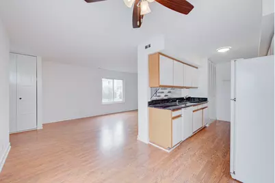 1673 Cornell Drive #1673, Hoffman Estates, IL 60169 - Photo 5