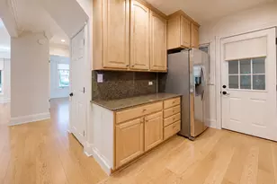 4635 W Peterson Ave, Chicago, IL 60646 - Photo 9