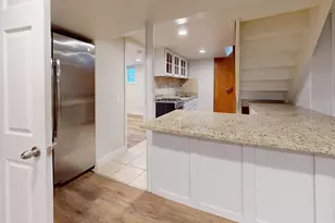 4635 W Peterson Ave, Chicago, IL 60646 - Photo 19