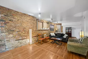 350 W Dickens Ave, Chicago, IL 60614 - Photo 3