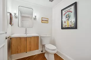 161 E Chicago Ave, Chicago, IL 60611 - Photo 37