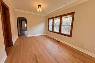 1605 S 51st Ct, Cicero, IL 60804 - Photo 7