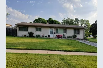 18468 W Meadow Lane, Gurnee, IL 60031 - Photo 21