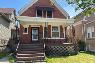 11415 S Prairie Ave, Chicago, IL 60628 - Photo 1