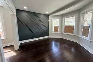 11415 S Prairie Ave, Chicago, IL 60628 - Photo 3