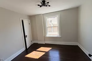 11415 S Prairie Ave, Chicago, IL 60628 - Photo 9