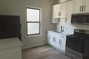 5344 S Carpenter St, Chicago, IL 60609 - Photo 3