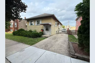 2627 S 60th Court, Cicero, IL 60804 - Photo 1