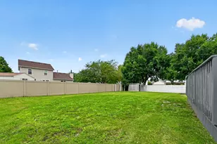 1301 Brookfield Dr, Plainfield, IL 60586 - Photo 29