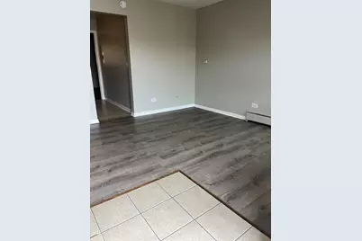 1340 N Main Street #A7, Wheaton, IL 60187 - Photo 3