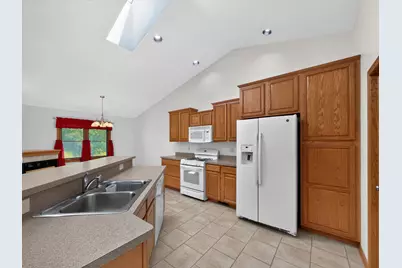 533 Brant Circle #533, Dekalb, IL 60115 - Photo 9