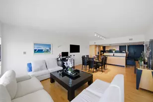 175 E Delaware Pl, Chicago, IL 60611 - Photo 5