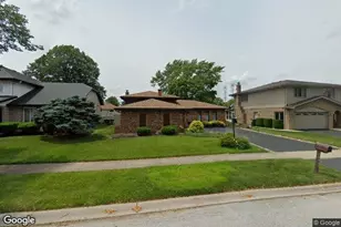 18400 Carriage Ln, Lansing, IL 60438 - Photo 1