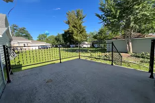 112 E South St, Granville, IL 61326 - Photo 11