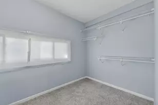 9222 S Laflin St, Chicago, IL 60620 - Photo 9
