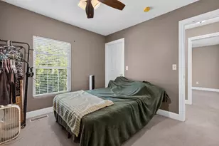 14 Rosewood Ct, Bloomington, IL 61704 - Photo 25