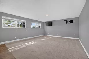 14 Rosewood Ct, Bloomington, IL 61704 - Photo 31