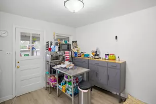 1216 N Northwest Hwy, Park Ridge, IL 60068 - Photo 5
