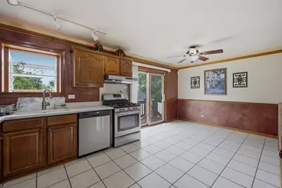 170 E Altgeld Avenue, Glendale Heights, IL 60139 - Photo 9