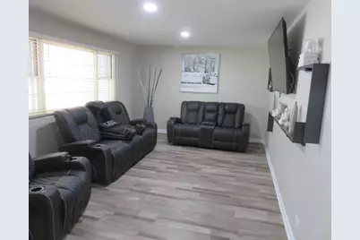 237 N Babcock Drive, Palatine, IL 60074 - Photo 5