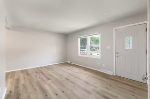 14238 Marshfield Ave, Dixmoor, IL 60426 - Photo 11