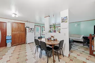 700 Michigan Ave, South Elgin, IL 60177 - Photo 9