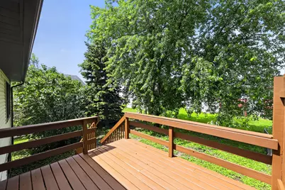 642 Swan Drive, Grayslake, IL 60030 - Photo 27