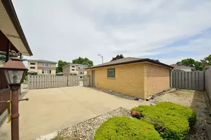 5041 N Knight Ave, Norridge, IL 60706 - Photo 19
