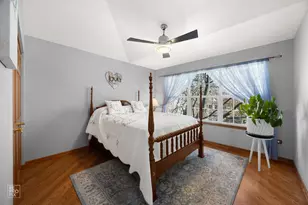 8 Fairfax Ct, Bolingbrook, IL 60490 - Photo 21