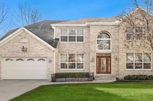 8 Fairfax Ct, Bolingbrook, IL 60490 - Photo 1