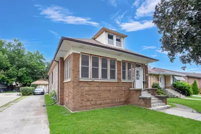 9419 S 54th Avenue, Oak Lawn, IL 60453 - Photo 1