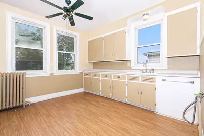9419 S 54th Avenue, Oak Lawn, IL 60453 - Photo 9