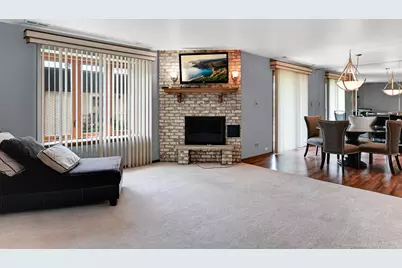 4011 W 97th Street #2N, Oak Lawn, IL 60453 - Photo 5