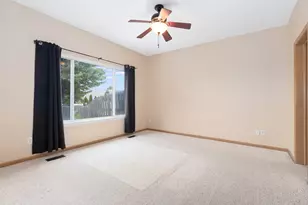 750 Bayles Dr, Romeoville, IL 60446 - Photo 15