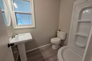 603 Kenneth St, Heyworth, IL 61745 - Photo 13