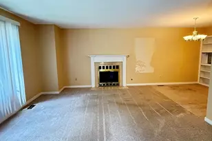 2851 Garden Dr, Lisle, IL 60532 - Photo 7